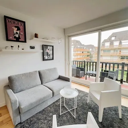 Triangle D'or Proche & Casino Aux Clefs Des Sacres Deauville