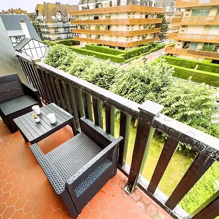 Triangle D'or Proche & Casino Aux Clefs Des Sacres *