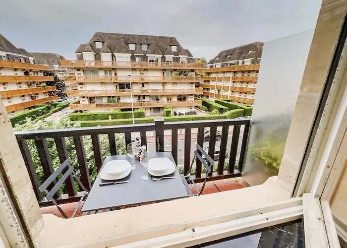 Triangle D'or Proche & Casino Aux Clefs Des Sacres