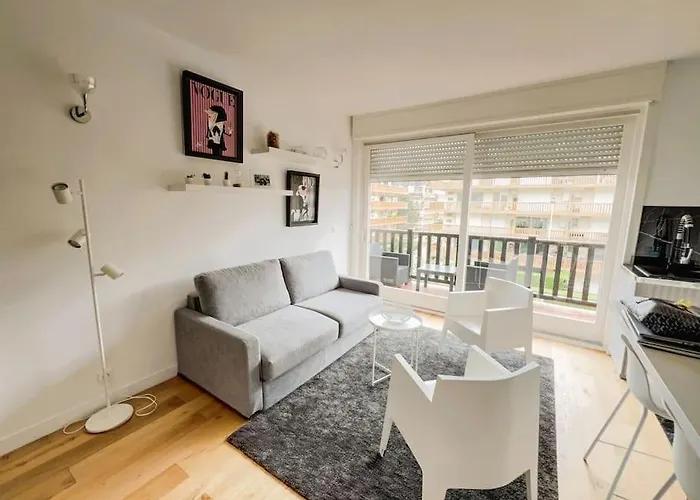 Triangle D'or Proche & Casino Aux Clefs Des Sacres Apartment