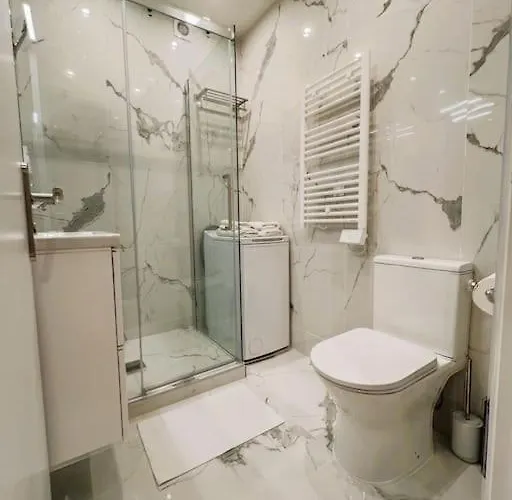 Triangle D'or Proche & Casino Aux Clefs Des Sacres Appartement *