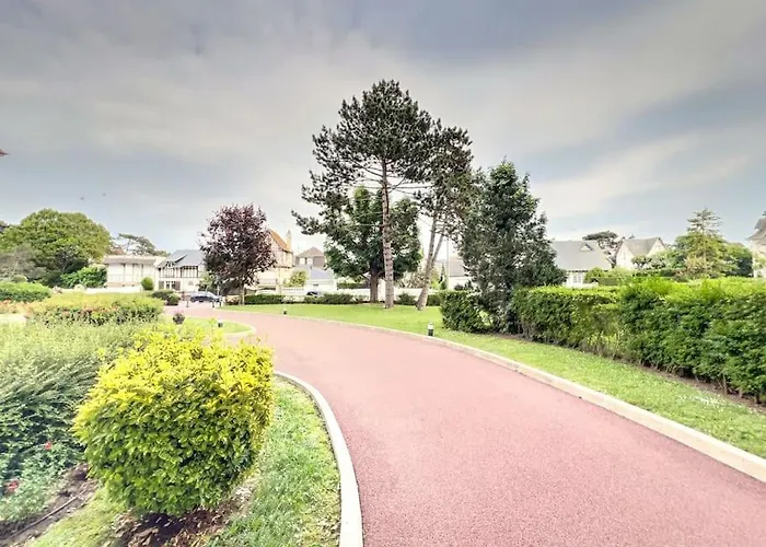 Triangle D'or Proche & Casino Aux Clefs Des Sacres